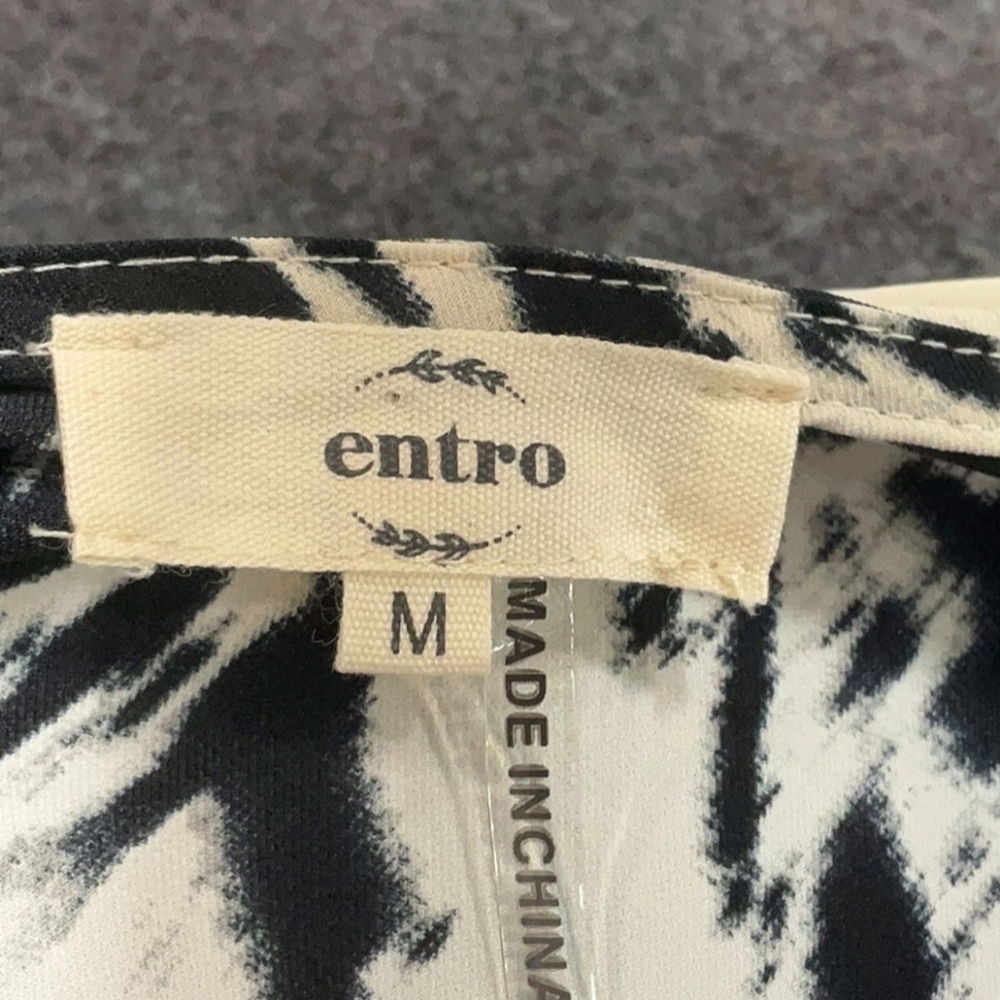 Entro Monochrome Patterned Jumpsuit Ivory & Black EUC - Picture 5 of 7